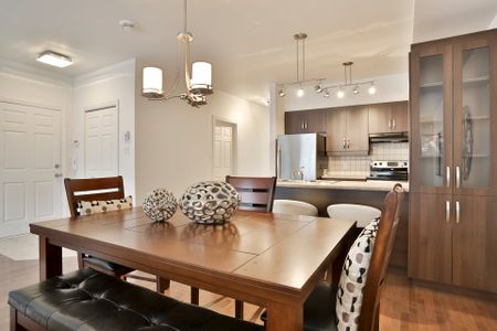 Condo for rent, Montréal (Saint-Laurent) - Photo 3