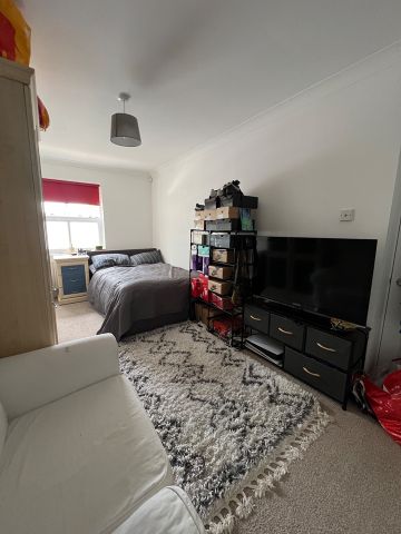 Room in a Shared Flat, Enversham Court, SE23 - Photo 3