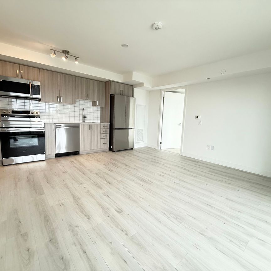 For Lease - 1010 Sandy Beach Road Unit# 1811, Pickering, Ontario - Photo 1