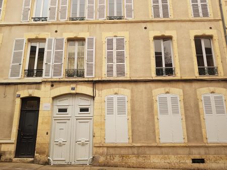 Appartement T3 en plein centre ville de Nevers - Photo 3