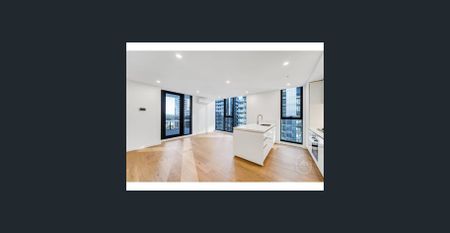 Modern Luxury Living in TRIO I Near New 2B 2B 1 Carpark Apartment - Photo 2