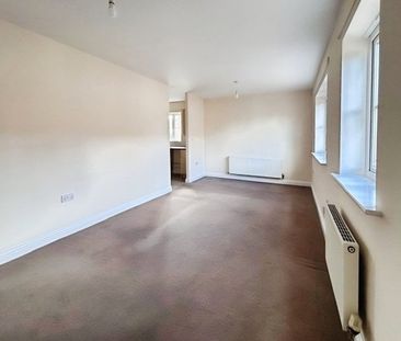 Meadow Way, Ely - Photo 1