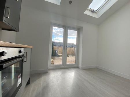 Birchfield Road - Photo 4
