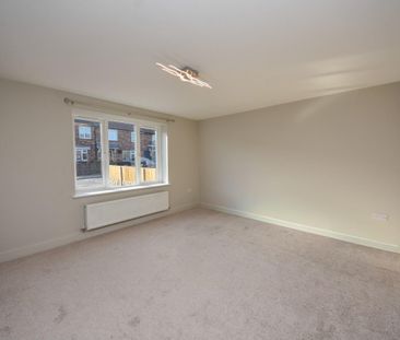 3 bed House - Terraced for Rent - Photo 4