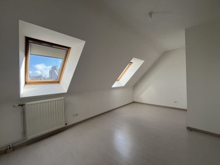 Location Appartement 3 pièces 79m² AMIENS 80000 - Photo 4