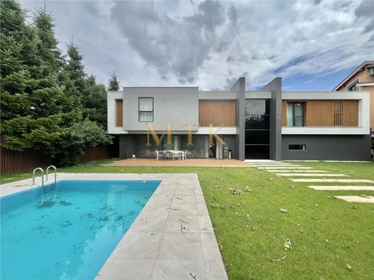 VILA LUX 6 camere | 1000 mp teren | Pipera - Erou Iancu Nicolae - Photo 1
