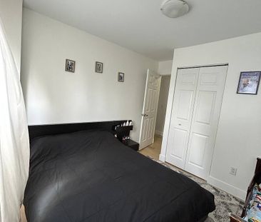 302, 2117 16 Street SW - 1 - Photo 4