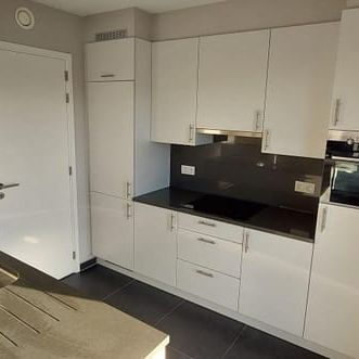 Appartement te huur - Photo 1