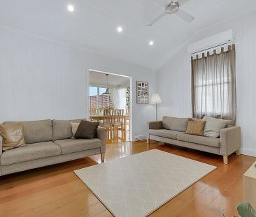 Beautiful Family Home In Moorooka - Photo 4