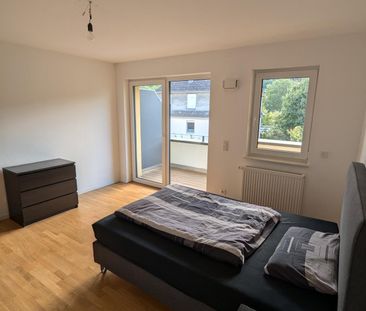 Wow! Super schöne, moderne und helle 2 Zimmer-Wohnung mit gleich 2 Balkonen in toller Lage von Marburg, Afföllerstr. 30 - Foto 1