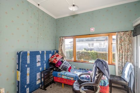 CHARACTER FAMILY HOME - Photo 2