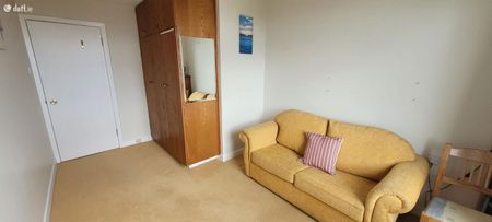 Apartment 17, Orwell Court, Braemor Road, Churchtown, Dublin 14 - Photo 4