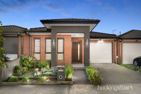 8 Westferry Avenue, - Photo 5