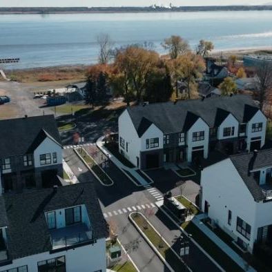 Maison de ville à Lavaltrie - Fleuve Saint-Laurent - Photo 3