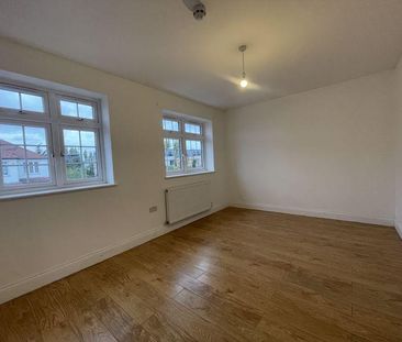 6 bedroom semi-detached house to rent - Photo 4