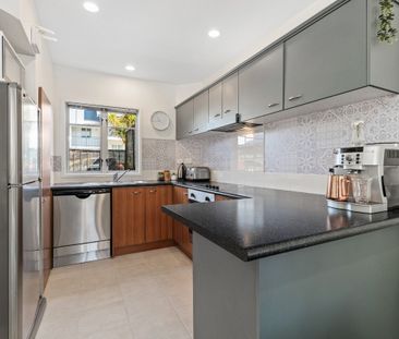 69 Winery Way, Henderson - Photo 6