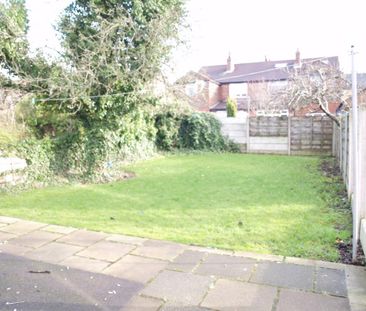 5 bedroom semi-detached house to rent - Photo 3