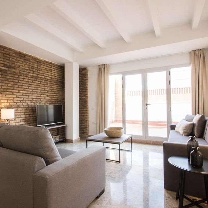 Luxury Apartment for rent in Valencia - Photo 1
