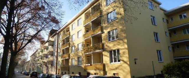 Helle Wohnung mit Balkon, nahe dem Volkspark Schönholzer Heide ***Laminat***Wannenbad**** - Foto 1