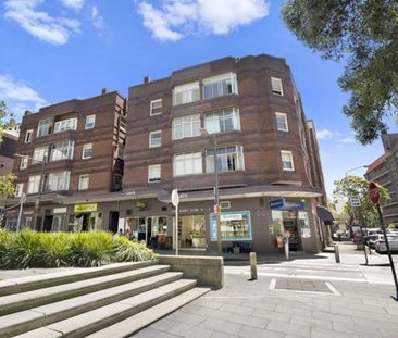 23/11 Ward Avenue, Potts Point NSW 2011 - Apartment For Rent | Domain - Photo 2