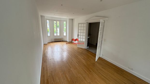 Location Maison 5 pièces 94m² - Photo 1