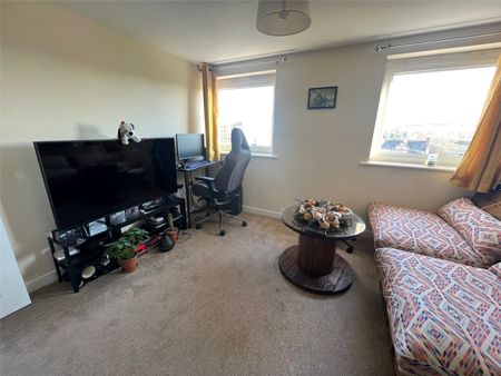 1 bedroom apartment to rent - Photo 2