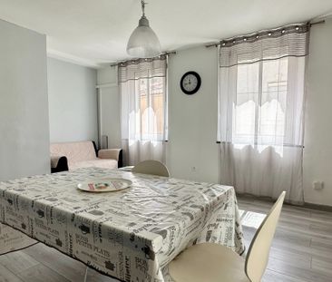 Location Appartement 3 pièces 52m² NARBONNE 11100 - Photo 3