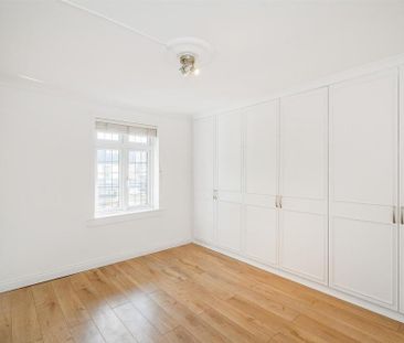 2 bedroom semi-detached house to rent - Photo 3