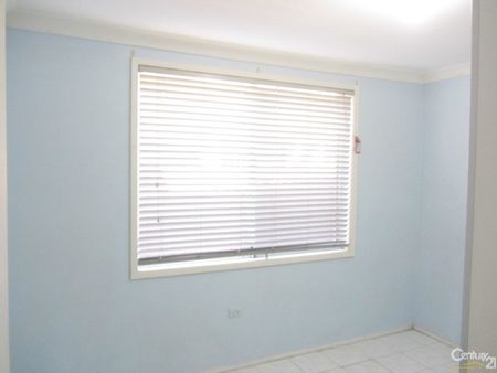 Charming Brick Veneer House - Photo 5