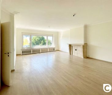 Appartement te huur in Wilrijk met 2 slaapkamers - Photo 2