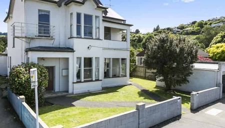 Close to Uni! - Photo 3