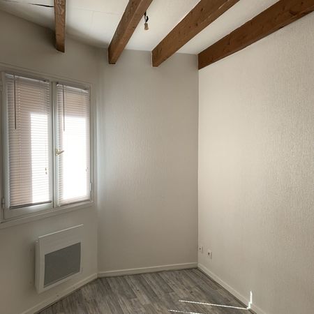 T1 en duplex de 31 m² – LIMOGES – LOCATION – BEGIP - Photo 4