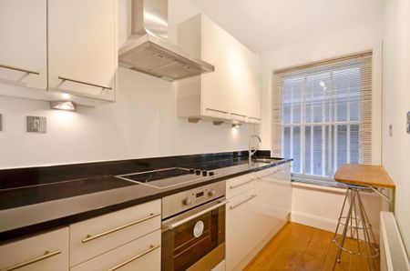Studio to rent - Photo 2