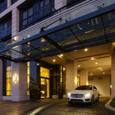 Roehampton - Photo 1