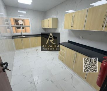 First tenant, two bedrooms, living room, two bath - Photo 2