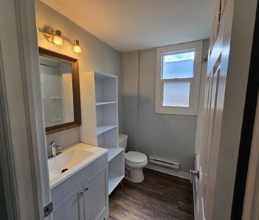 For Lease - 8 Beverley Street Unit# 2, St. Thomas, Ontario - Photo 6