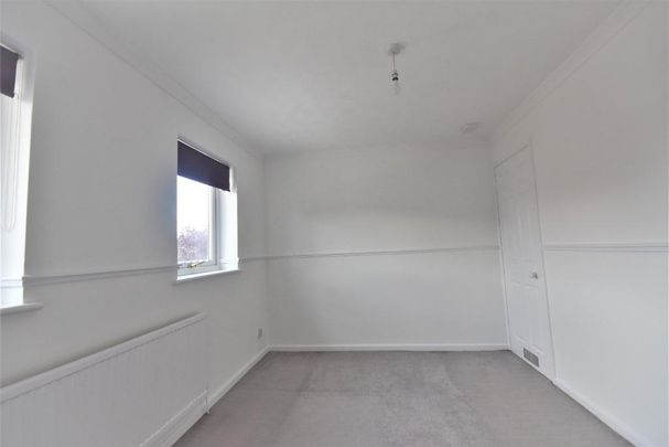 2 bedroom semi-detached house to rent - Photo 1