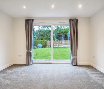 5 bedroom detached house to rent - Photo 3