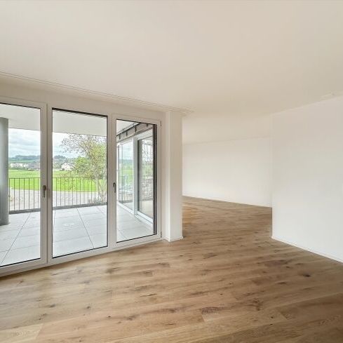 Modern and high-quality apartment in a quiet neighborhood - Photo 1