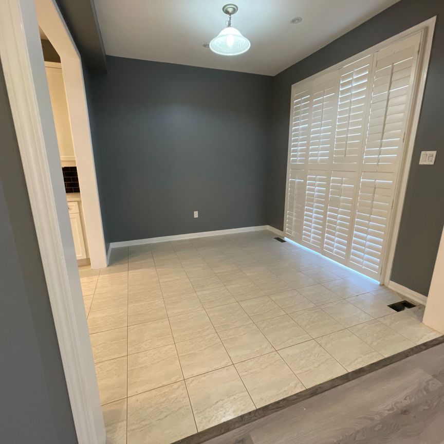 For Lease - 184 Ruhl Drive, Milton, Ontario - Photo 1