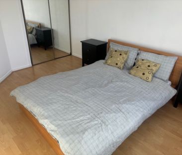 1 Bedroom Property To Rent - Photo 2