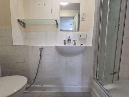 Harper Close, Oakwood, London, N14 - Photo 5