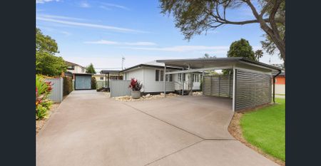 Immaculate Home - Photo 2