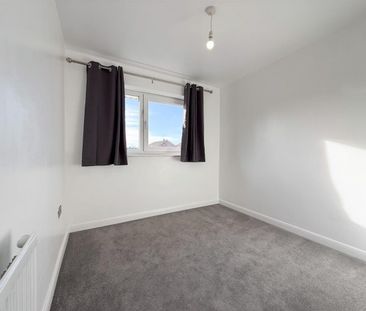 Wymans Brook, Cheltenham GL51 9LH - Photo 2