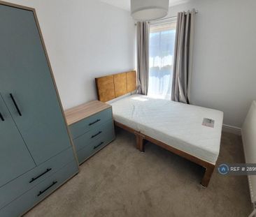 1 bedroom in a house share to rent - Photo 5