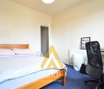 4 bedroom terraced house to rent - Photo 6