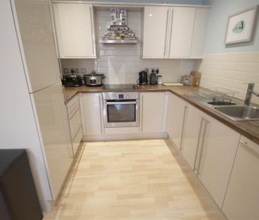 1 Bedroom Flat/Apartment To Let - Photo 3