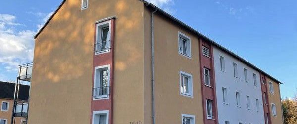 Reinkommen und Wohlfühlen: ansprechende 2,5-Zimmer-Wohnung - Photo 1