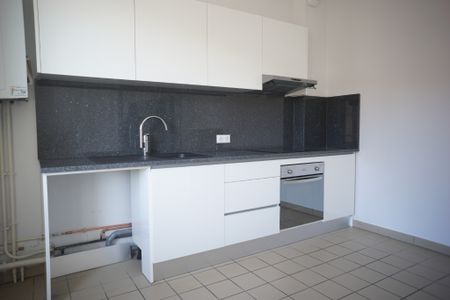 Location Appartement 3 pièces 65m² - Photo 5