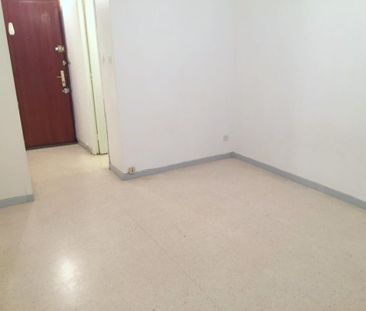 Studio de 18.90 m² avec balcon, kitchenette équipé - Photo 5